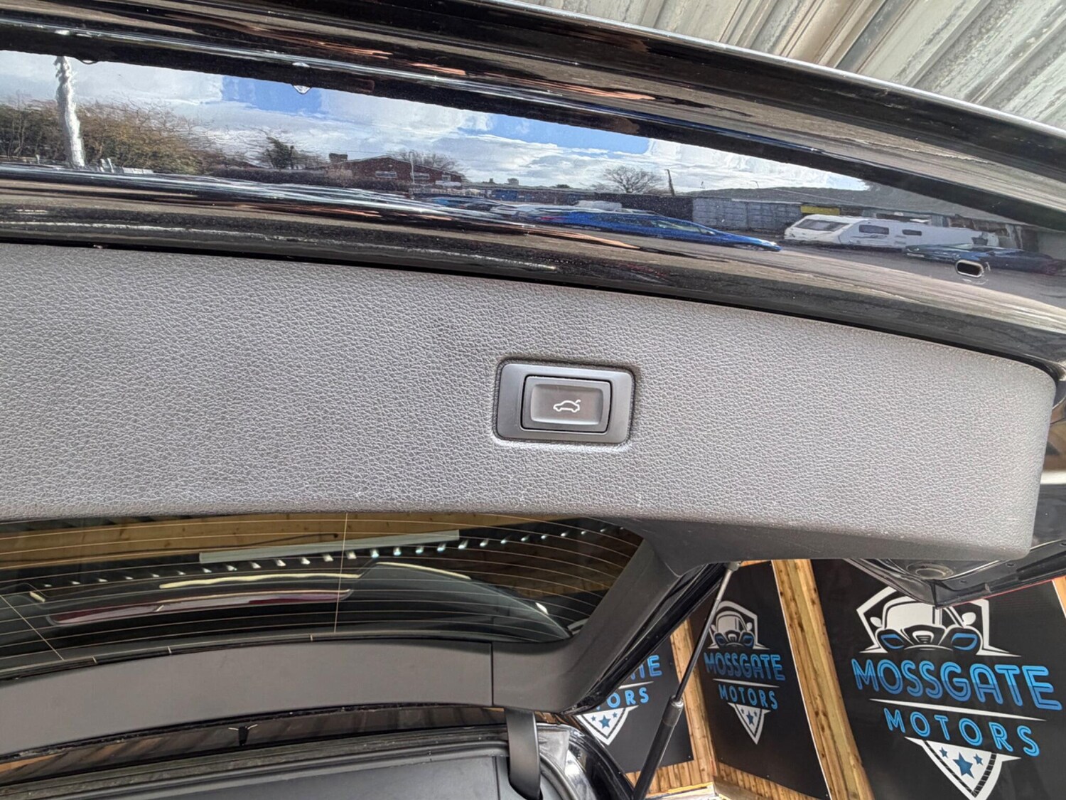 Used Audi Q7 2015 for sale - 77637698: Photo 21