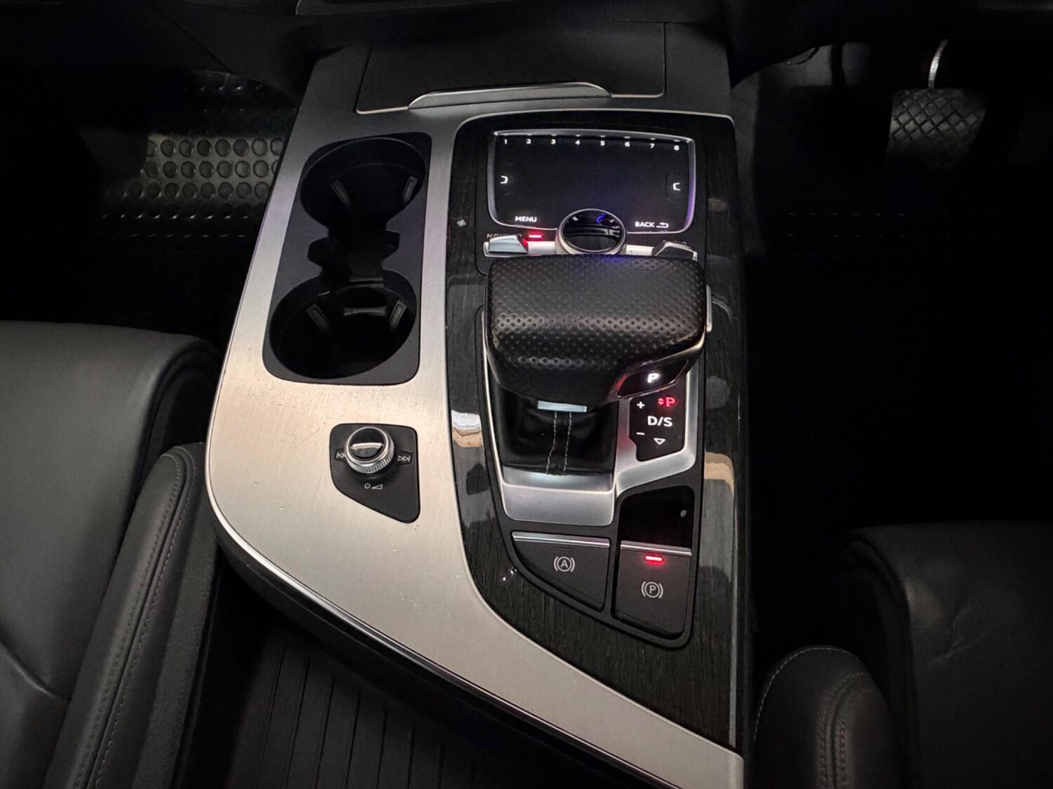 Used Audi Q7 2015 for sale - 77637698: Photo 23