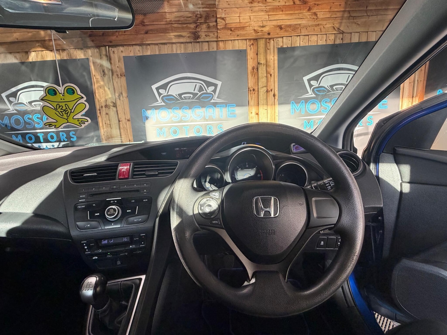 Used Honda Civic 2012 for sale - 76700875: Photo 10