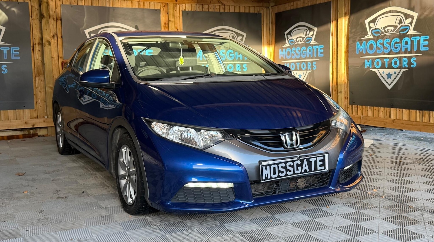 Used Honda Civic 2012 for sale - 76700875: Photo 6