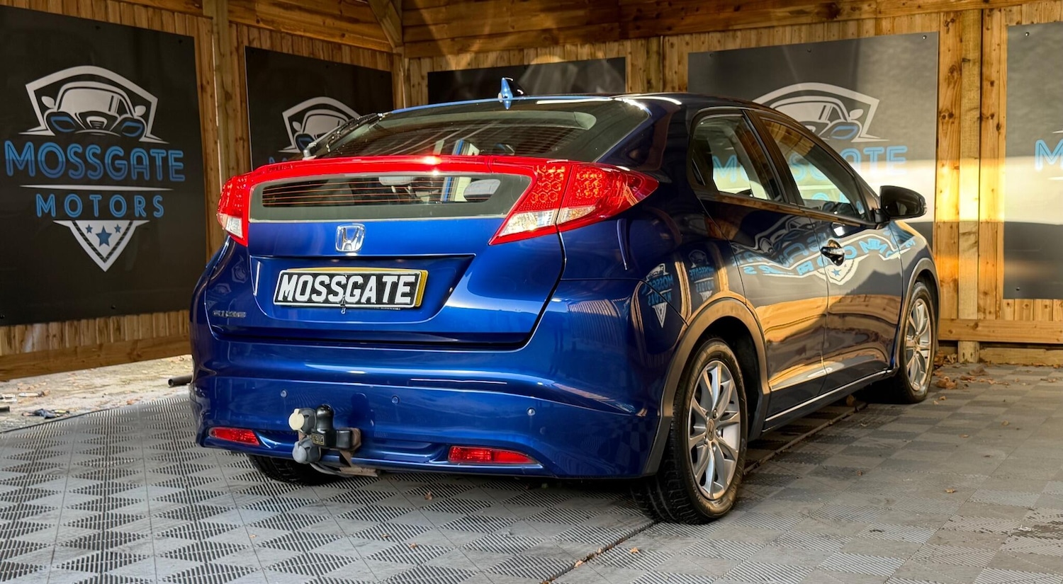 Used Honda Civic 2012 for sale - 76700875: Photo 8