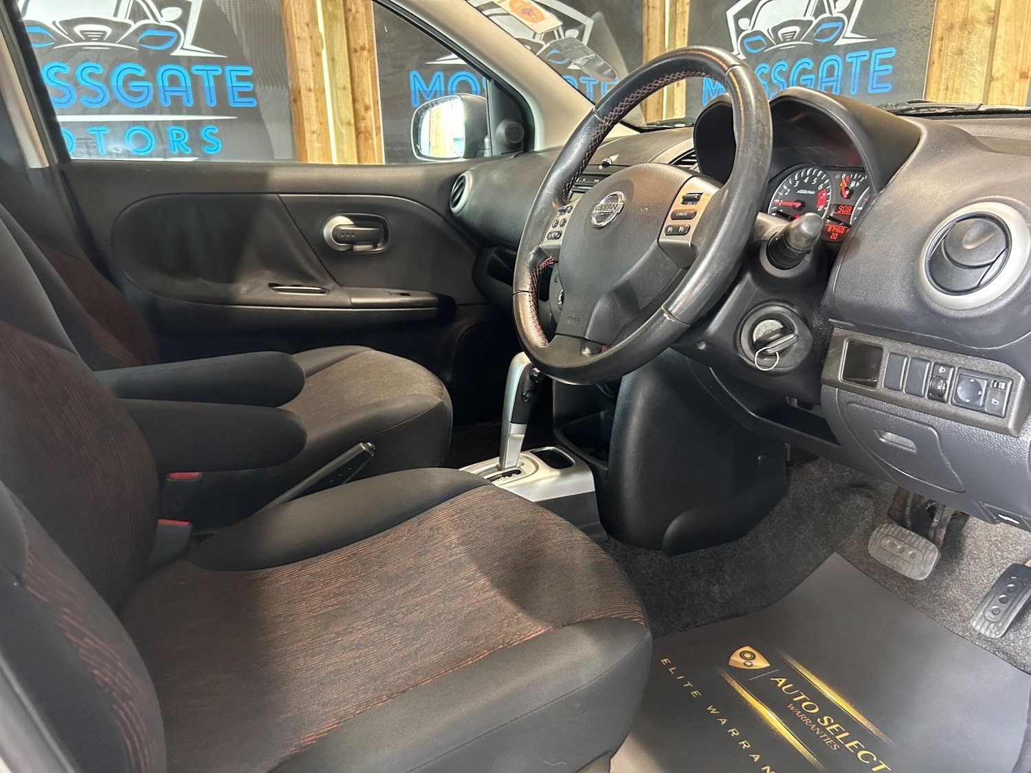 Used Nissan Note 2010 for sale - 76250951: Photo 10