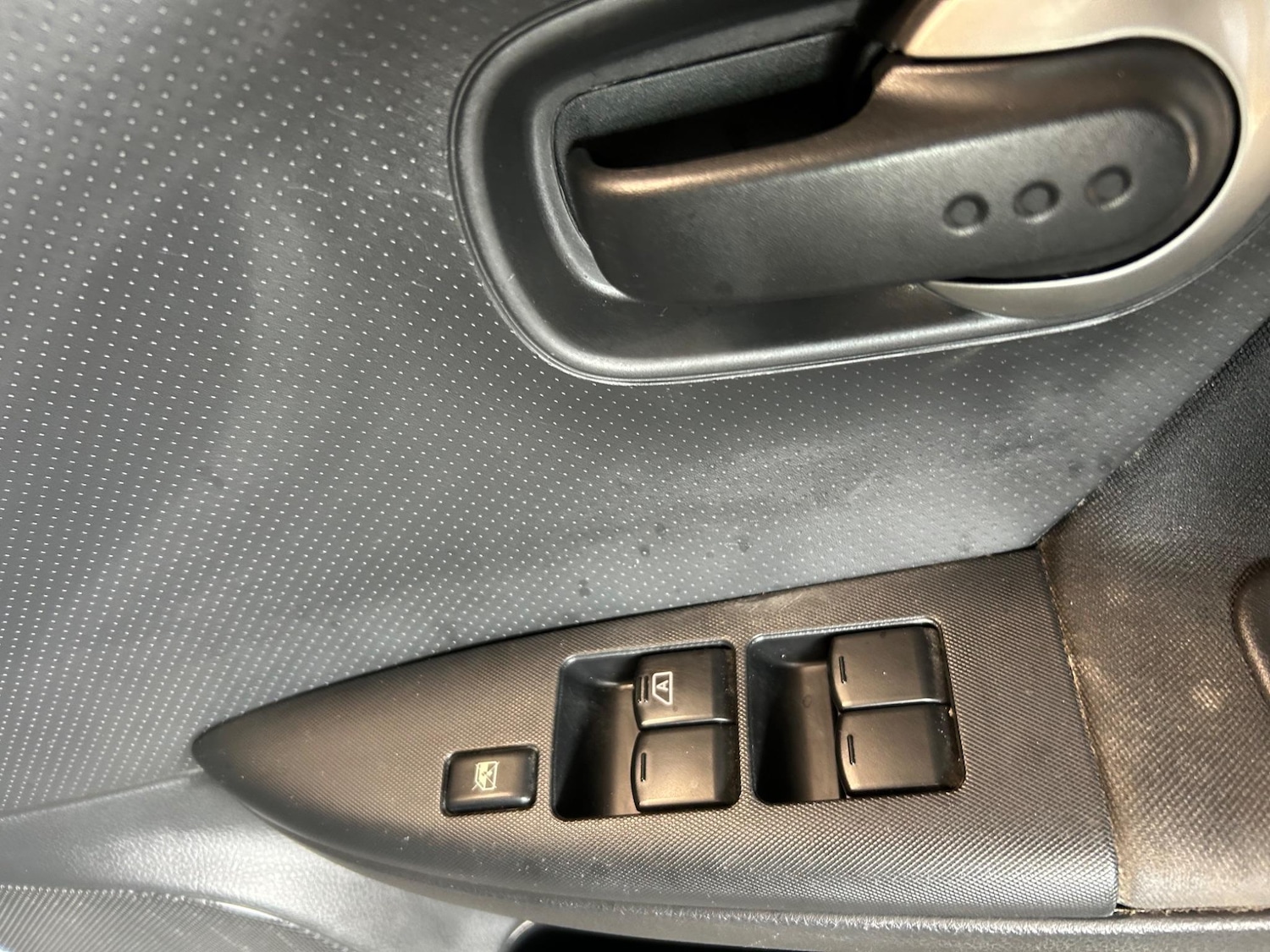 Used Nissan Note 2010 for sale - 76250951: Photo 20