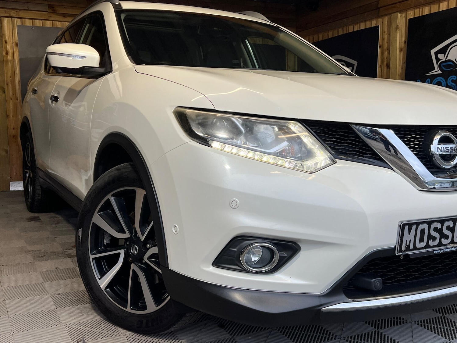 Used Nissan X-Trail 2016 for sale - 77683132: Photo 2