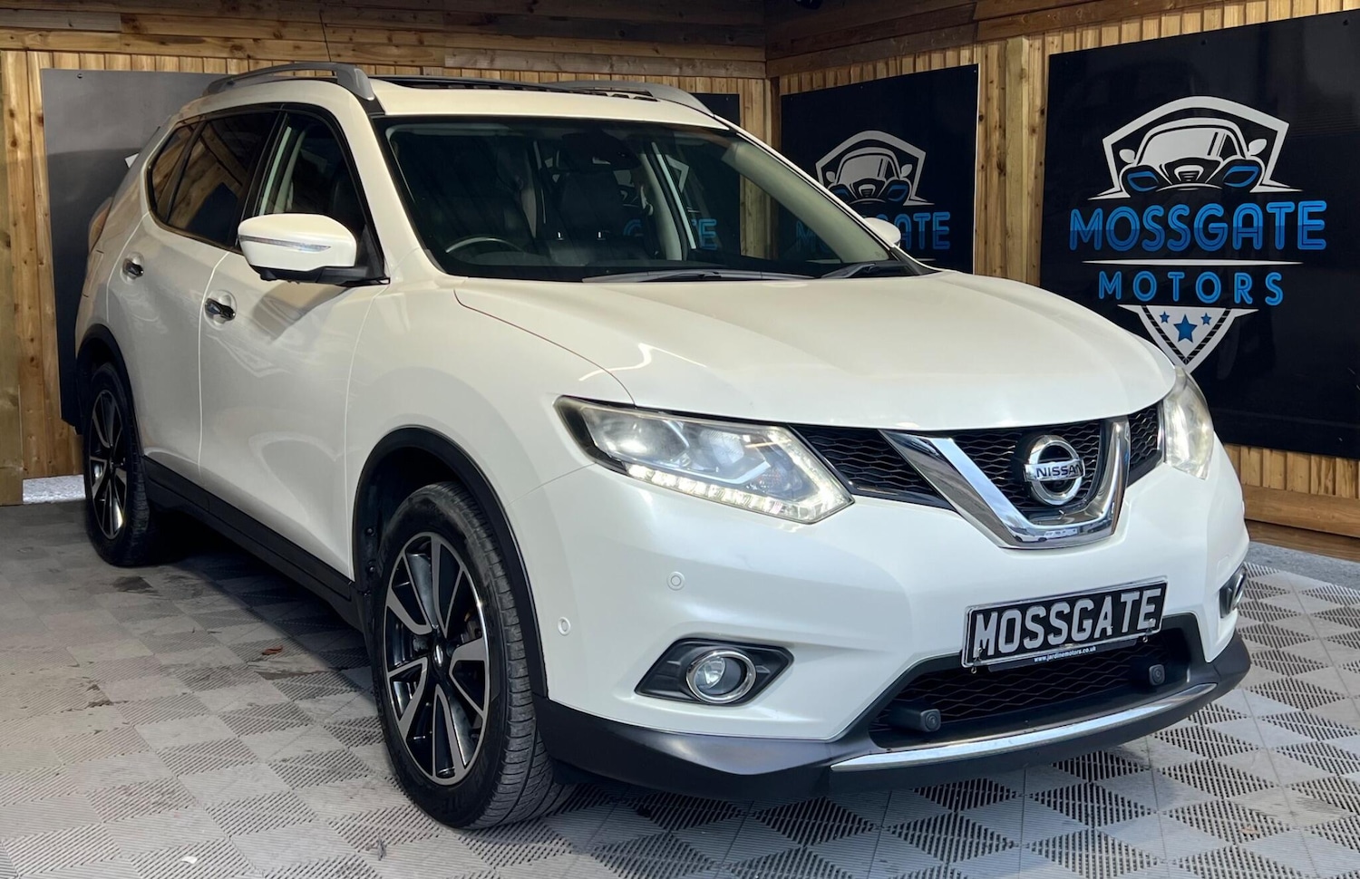 Used Nissan X-Trail 2016 for sale - 77683132: Photo 3