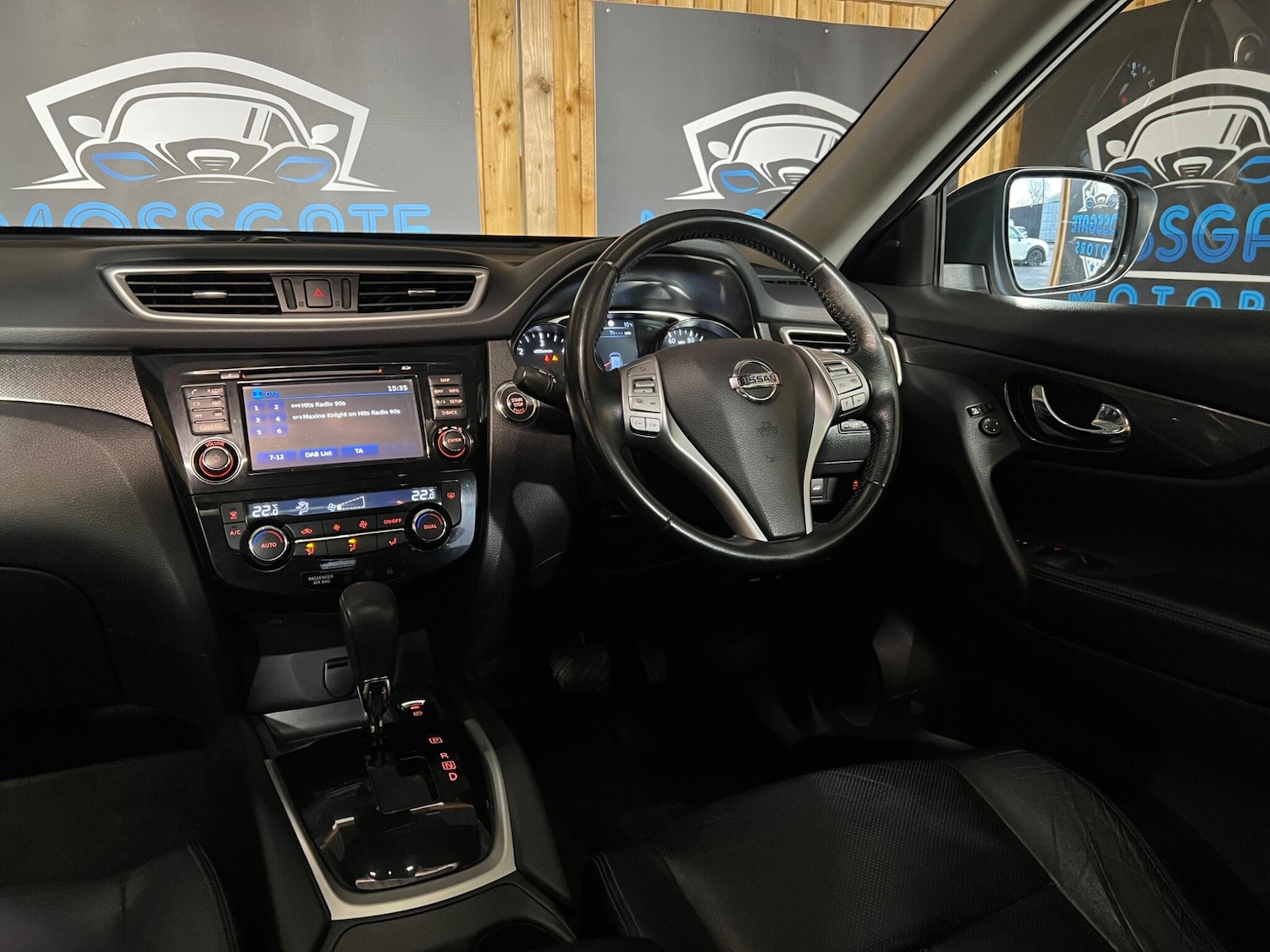 Used Nissan X-Trail 2016 for sale - 77683132: Photo 40