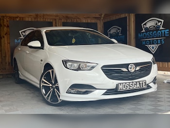 2018 (18) - 2.0 Turbo D SRi Vx-line Nav 5dr