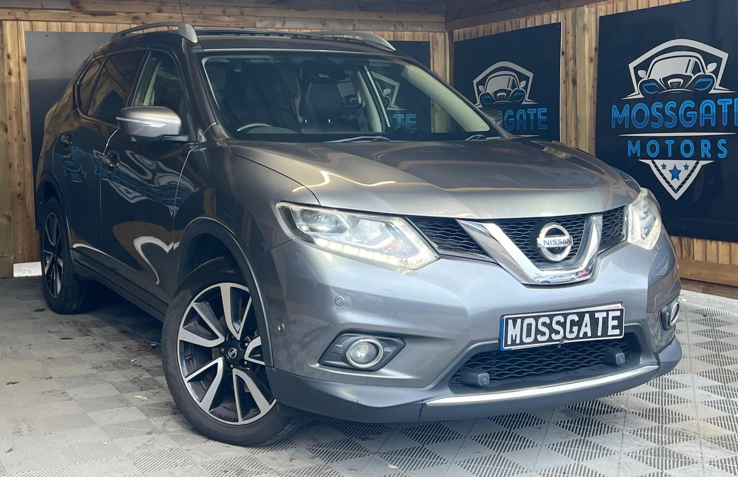 Used Nissan X-Trail 2017 for sale - 77799263: Photo 1