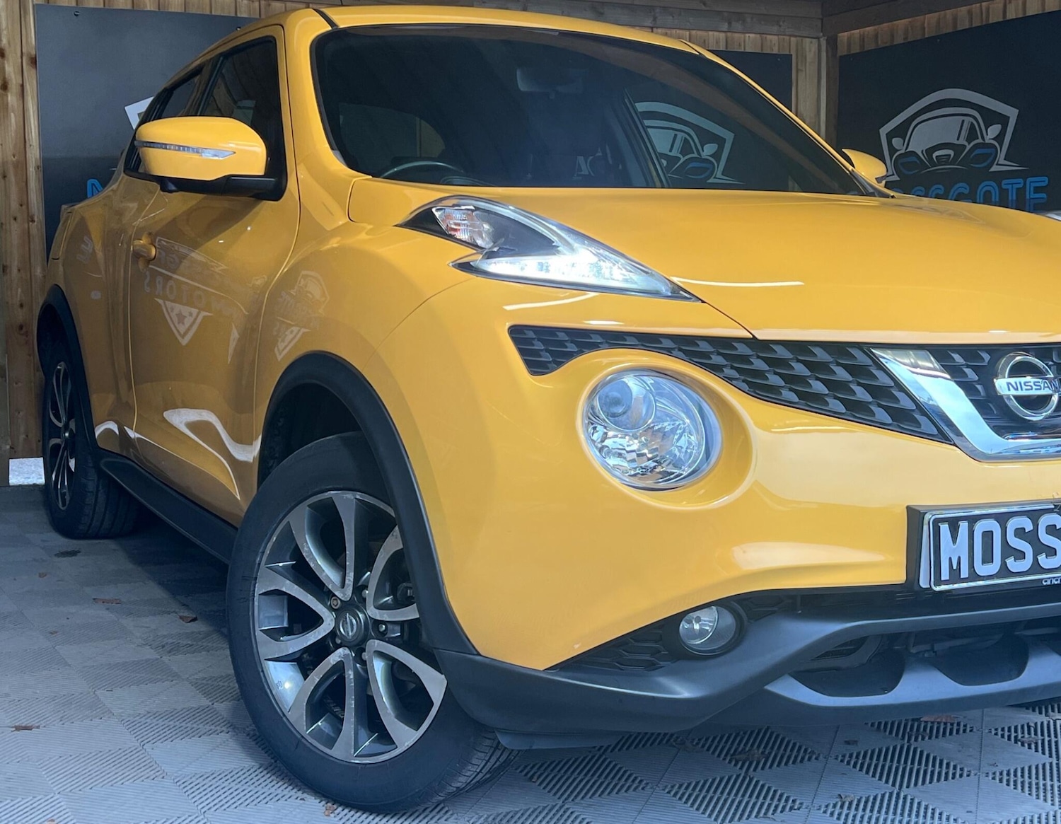 Used Nissan Juke 2015 for sale - 77798979: Photo 2