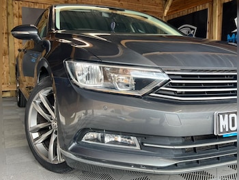 Used Volkswagen Passat 2015 for sale - 77091396: Photo