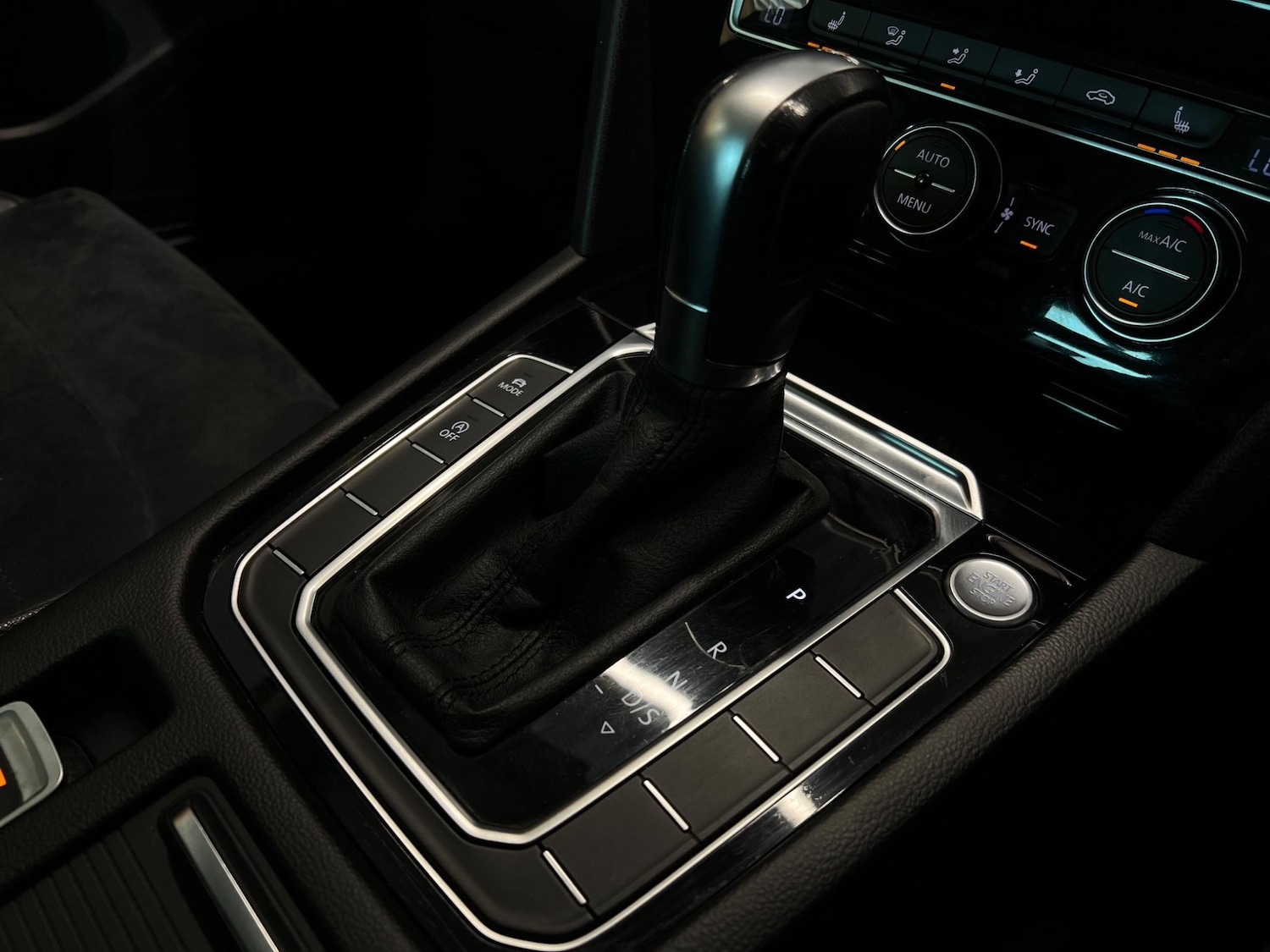 Used Volkswagen Passat 2015 for sale - 77091396: Photo 31