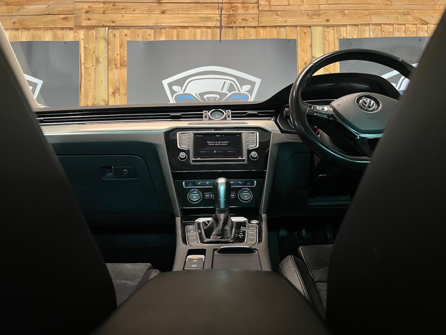 Used Volkswagen Passat 2015 for sale - 77091396: Photo 43