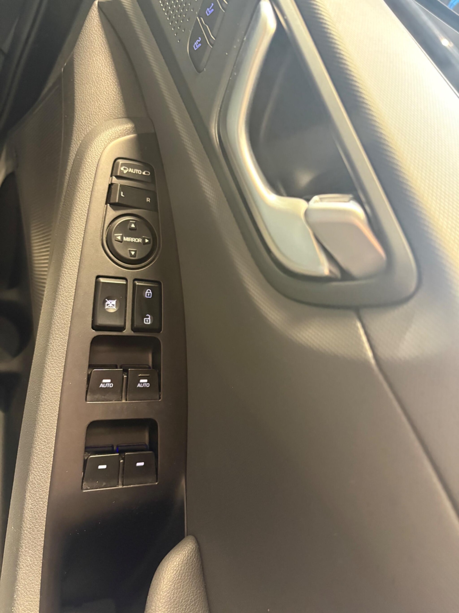 Used Hyundai IONIQ 2017 for sale - 77479314: Photo 23