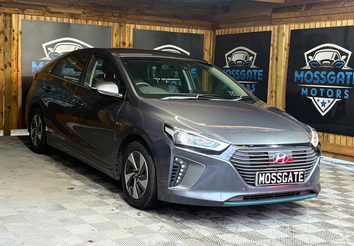Used Hyundai IONIQ 2017 for sale - 77479314: Photo 3