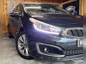 Used Kia Ceed 2016 for sale - 76200560: Photo 2