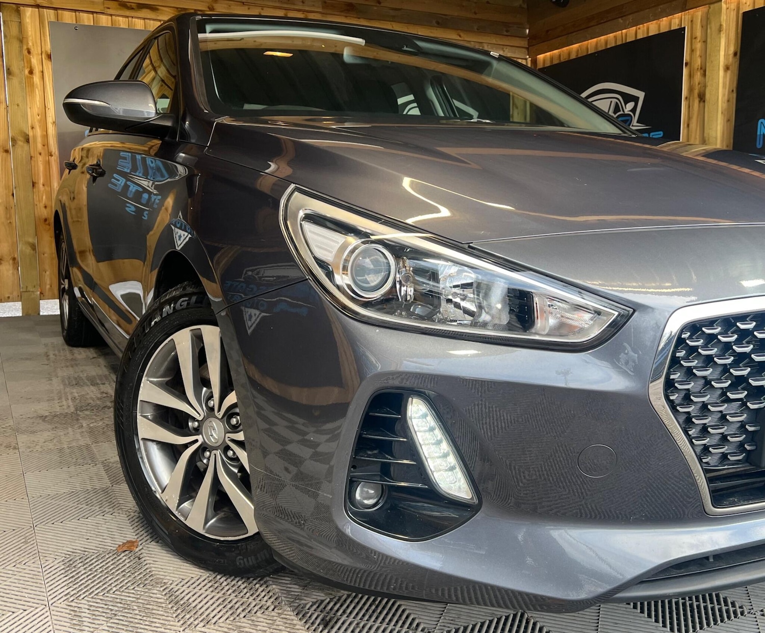 Used Hyundai i30 2017 for sale - 77344868: Photo 2