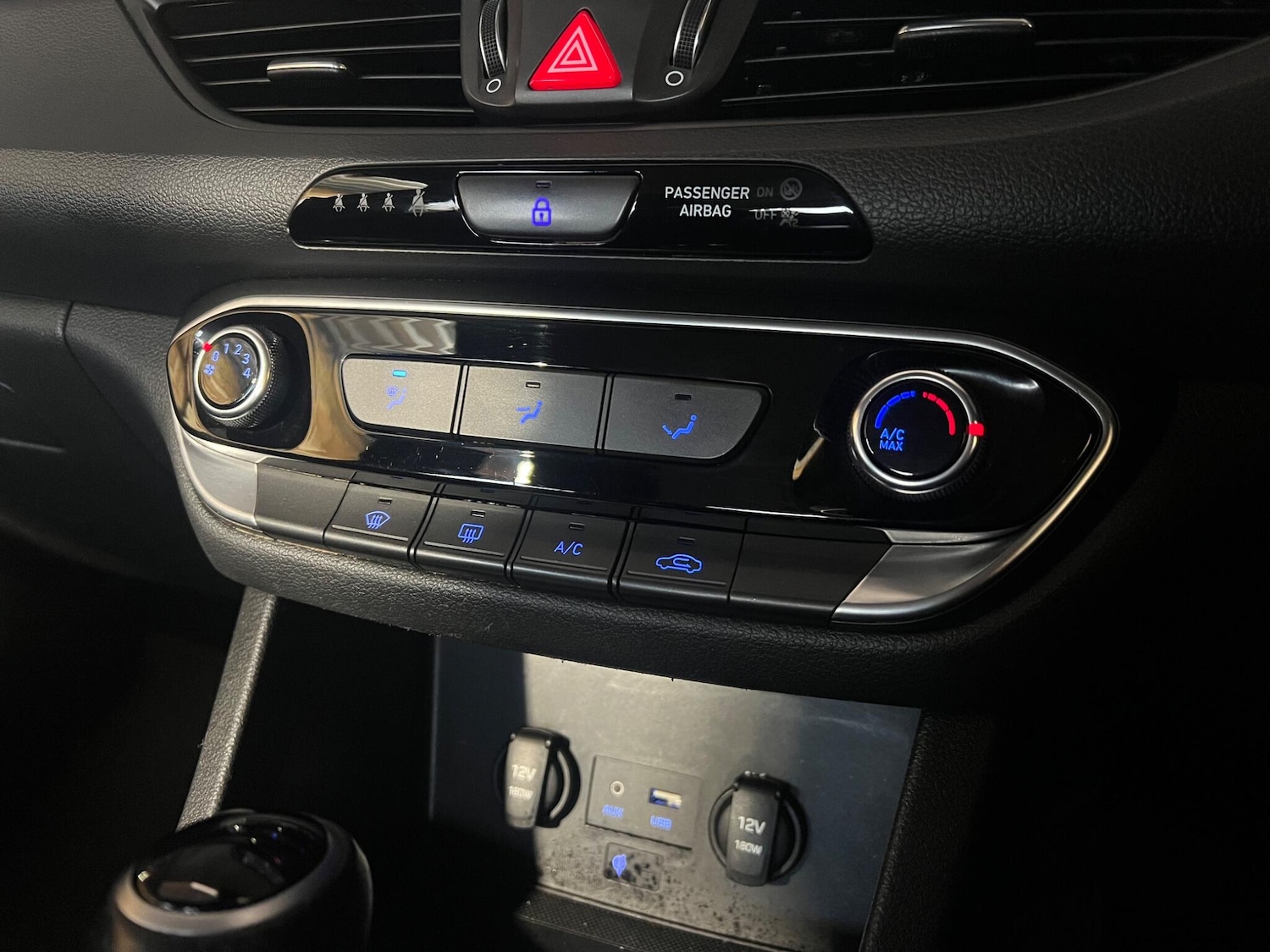 Used Hyundai i30 2017 for sale - 77344868: Photo 24