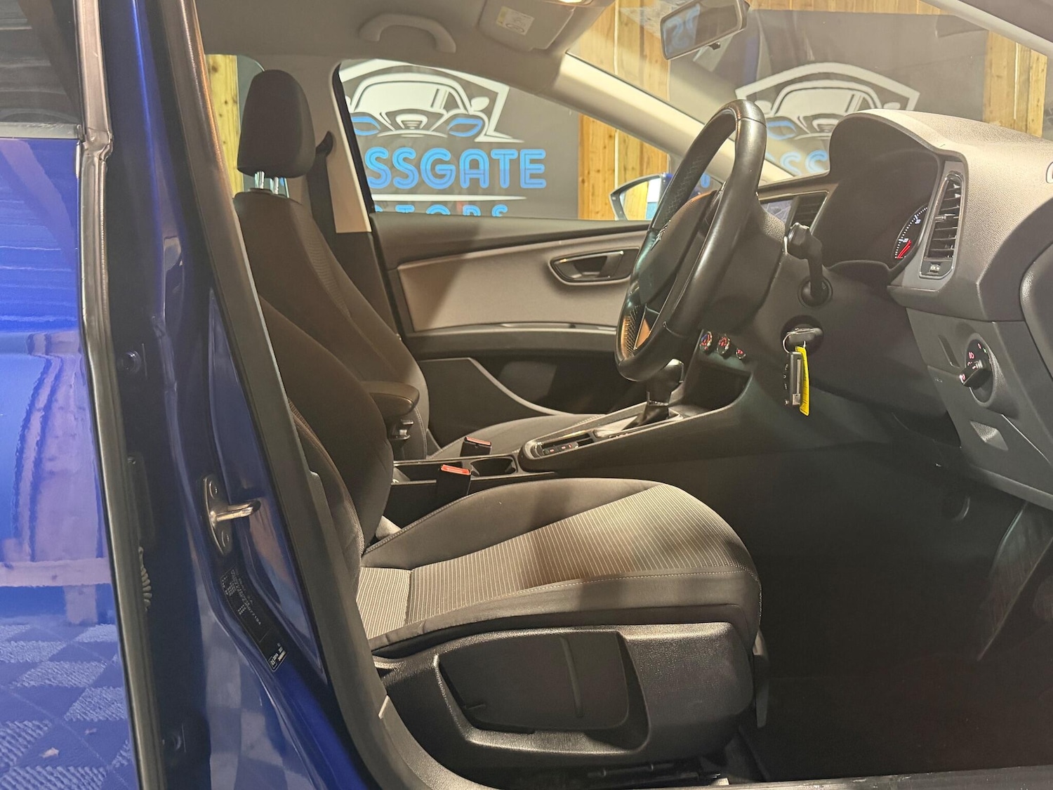 Used SEAT Leon for sale - 76727501: Photo 12