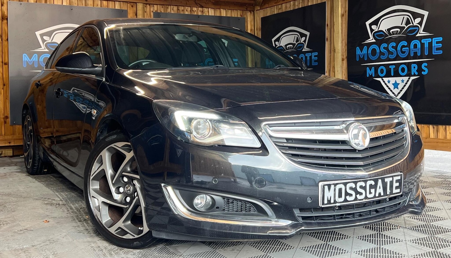 Used Vauxhall Insignia 2015 for sale - 76485437: Photo 1