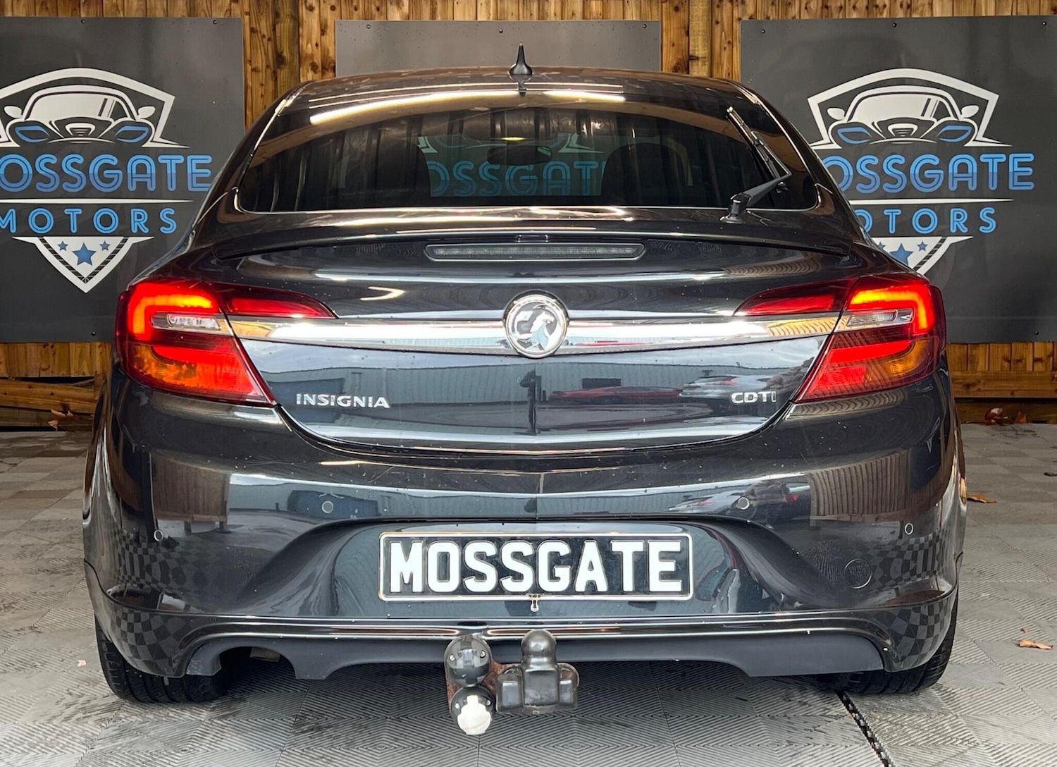 Used Vauxhall Insignia 2015 for sale - 76485437: Photo 10