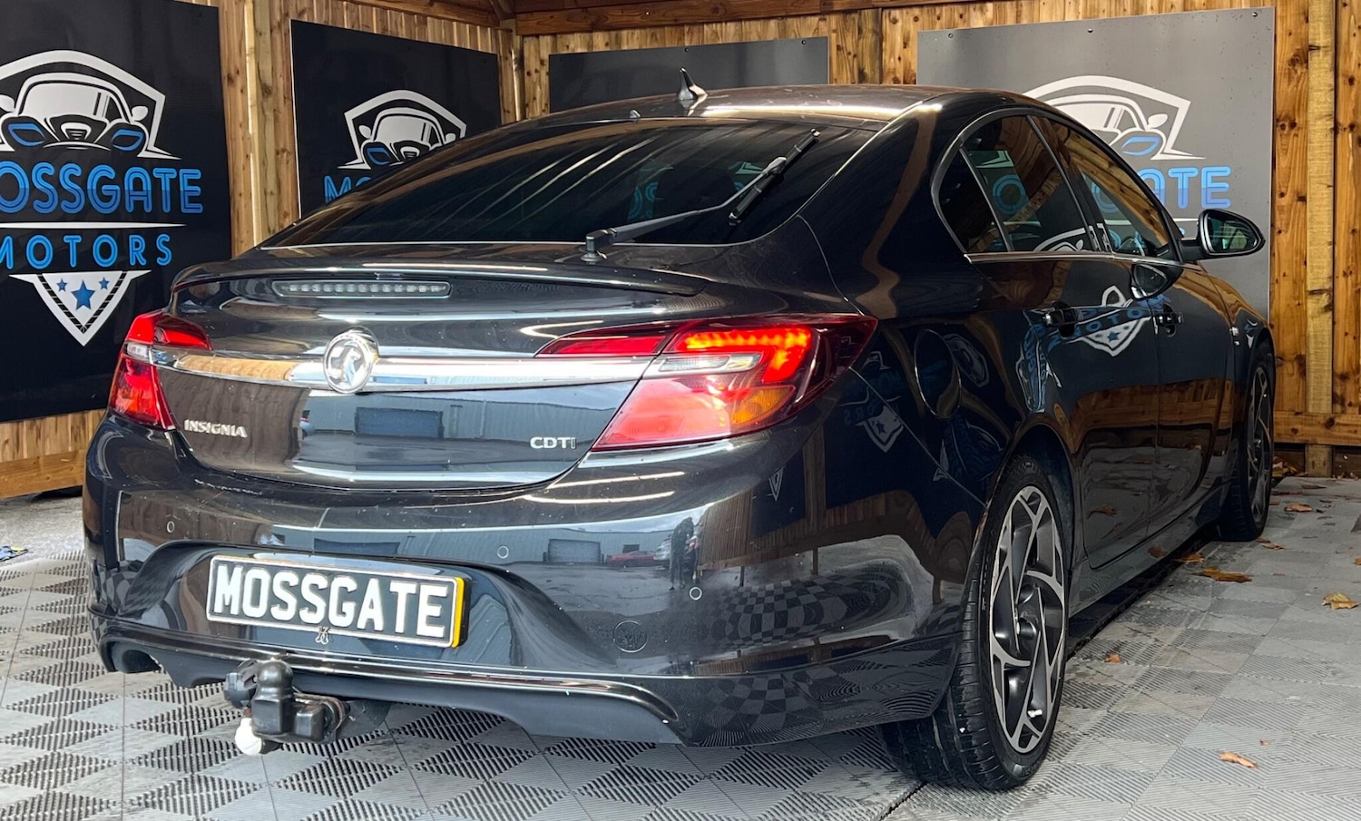 Used Vauxhall Insignia 2015 for sale - 76485437: Photo 11