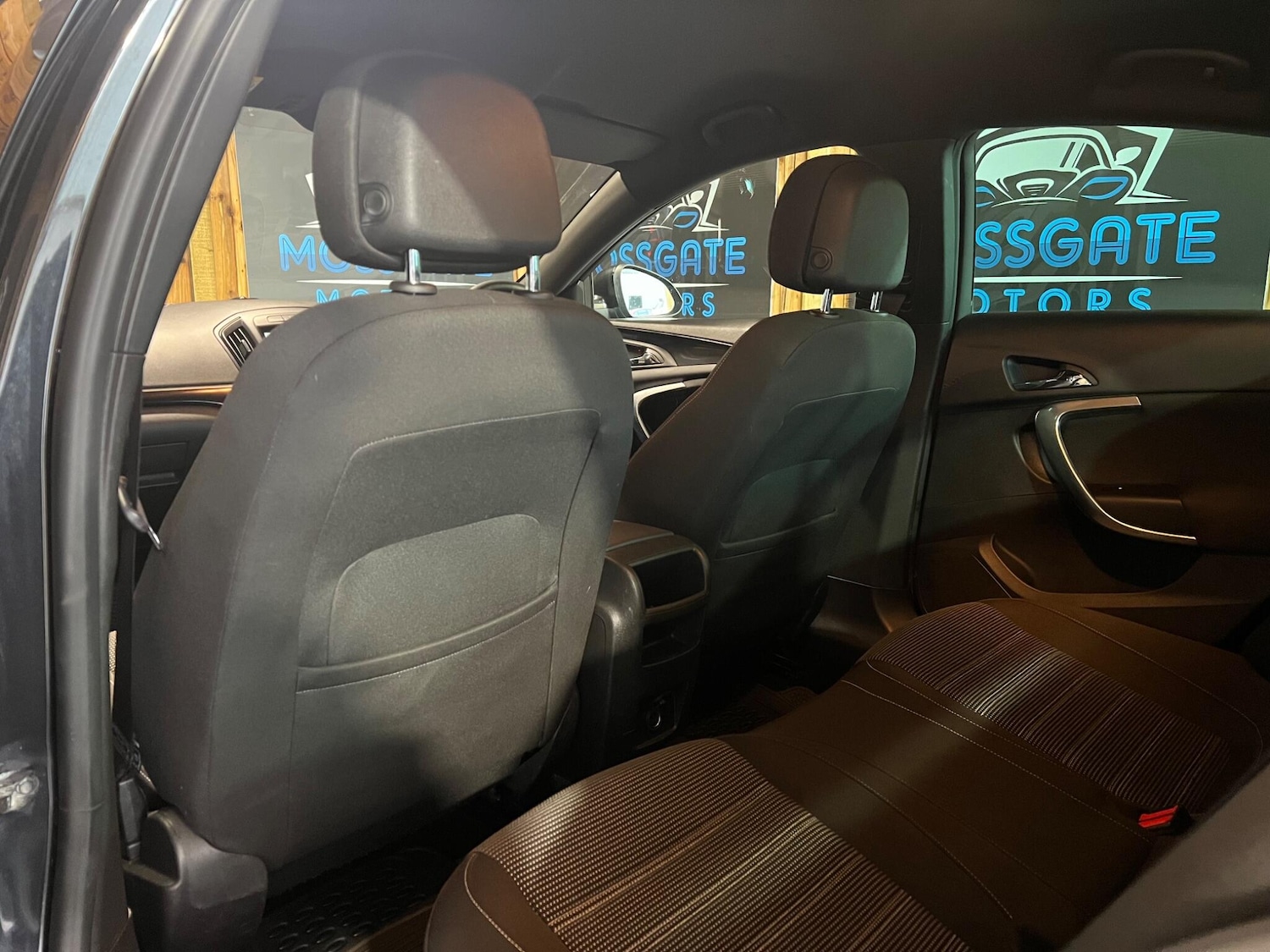 Used Vauxhall Insignia 2015 for sale - 76485437: Photo 32