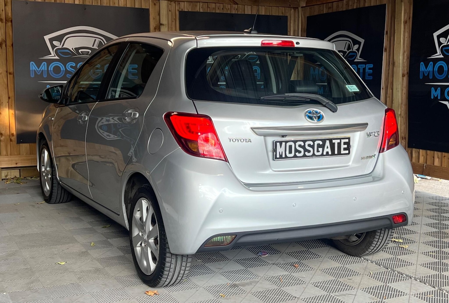 Used Toyota Yaris 2015 for sale - 76013680: Photo 9