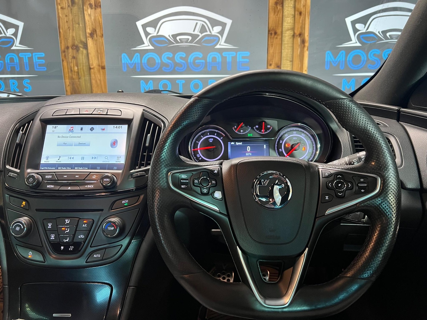 Used Vauxhall Insignia 2015 for sale - 76994341: Photo 17