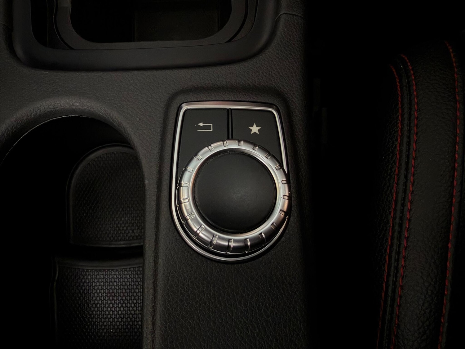 Used Mercedes-Benz A-Class for sale - 77925685: Photo 28