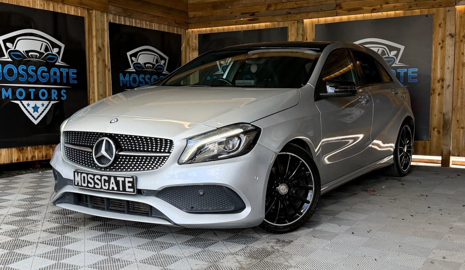 Used Mercedes-Benz A-Class for sale - 77925685: Photo 4