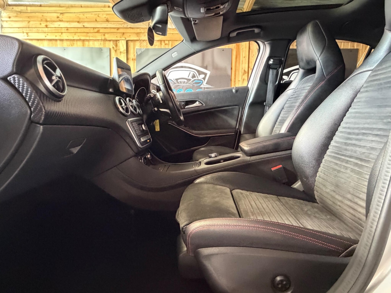 Used Mercedes-Benz A-Class for sale - 77925685: Photo 41