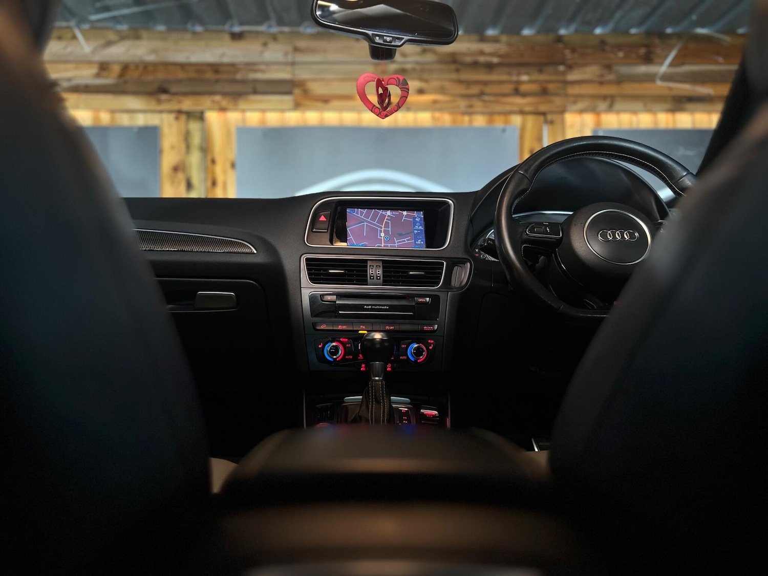 Used Audi Q5 2014 for sale - 77203074: Photo 45