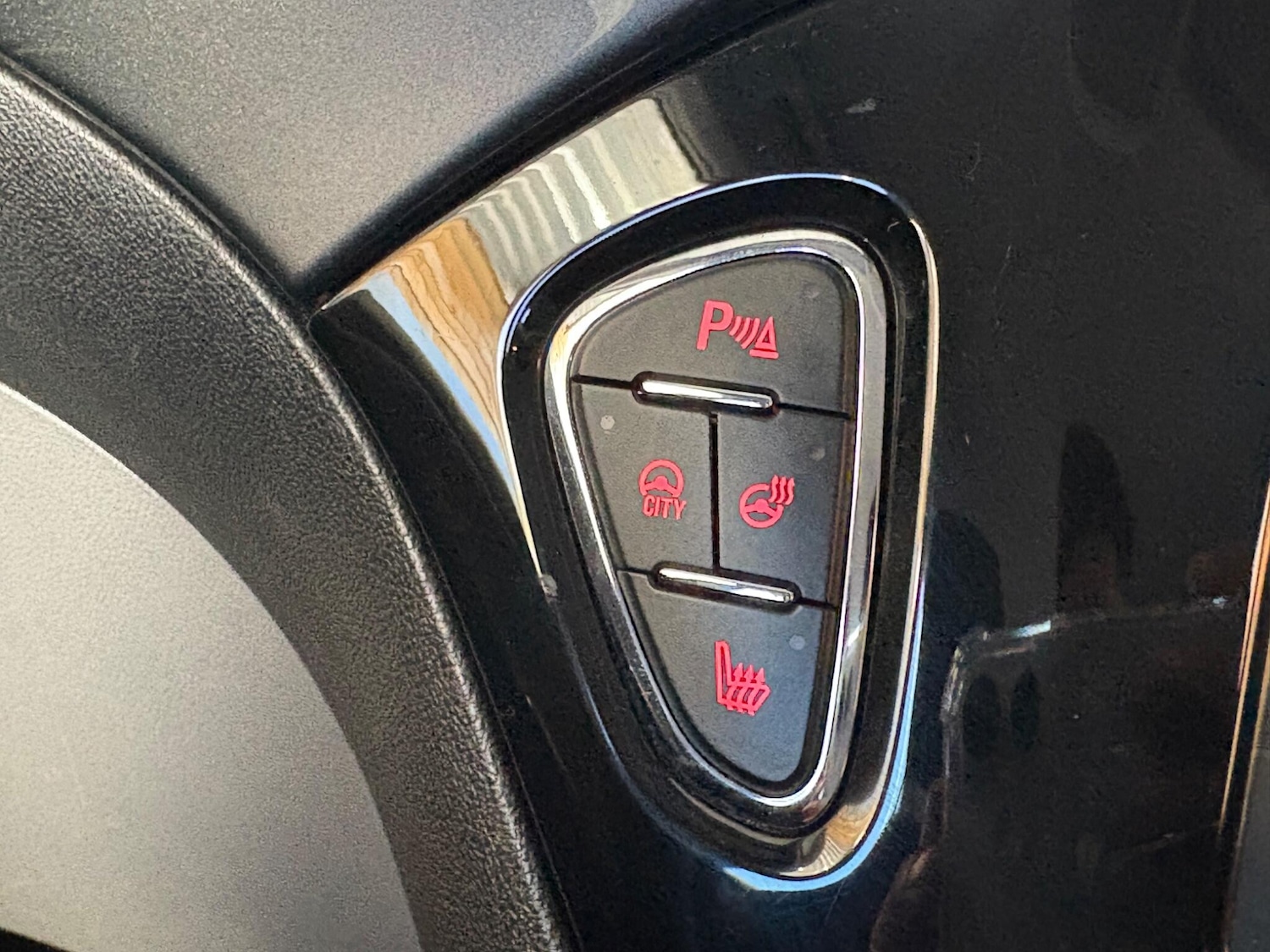 Used Vauxhall Corsa for sale - 77753029: Photo 18