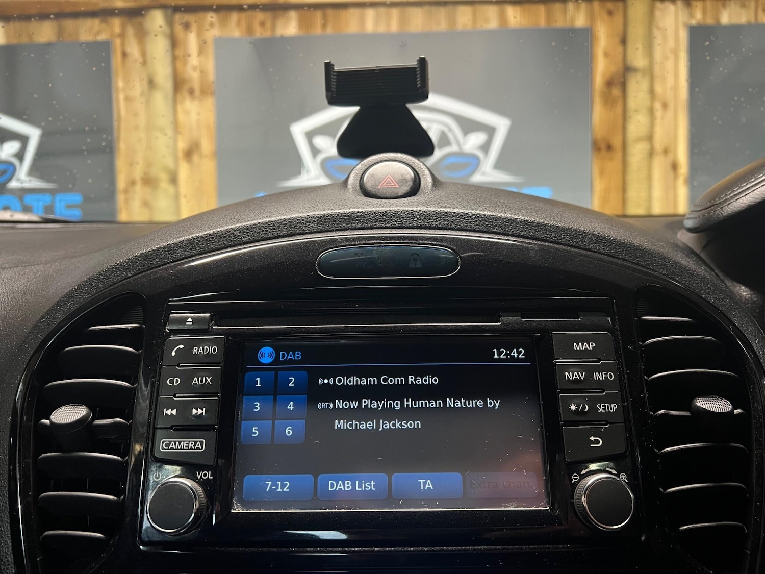 Used Nissan Juke 2016 for sale - 76377845: Photo 25