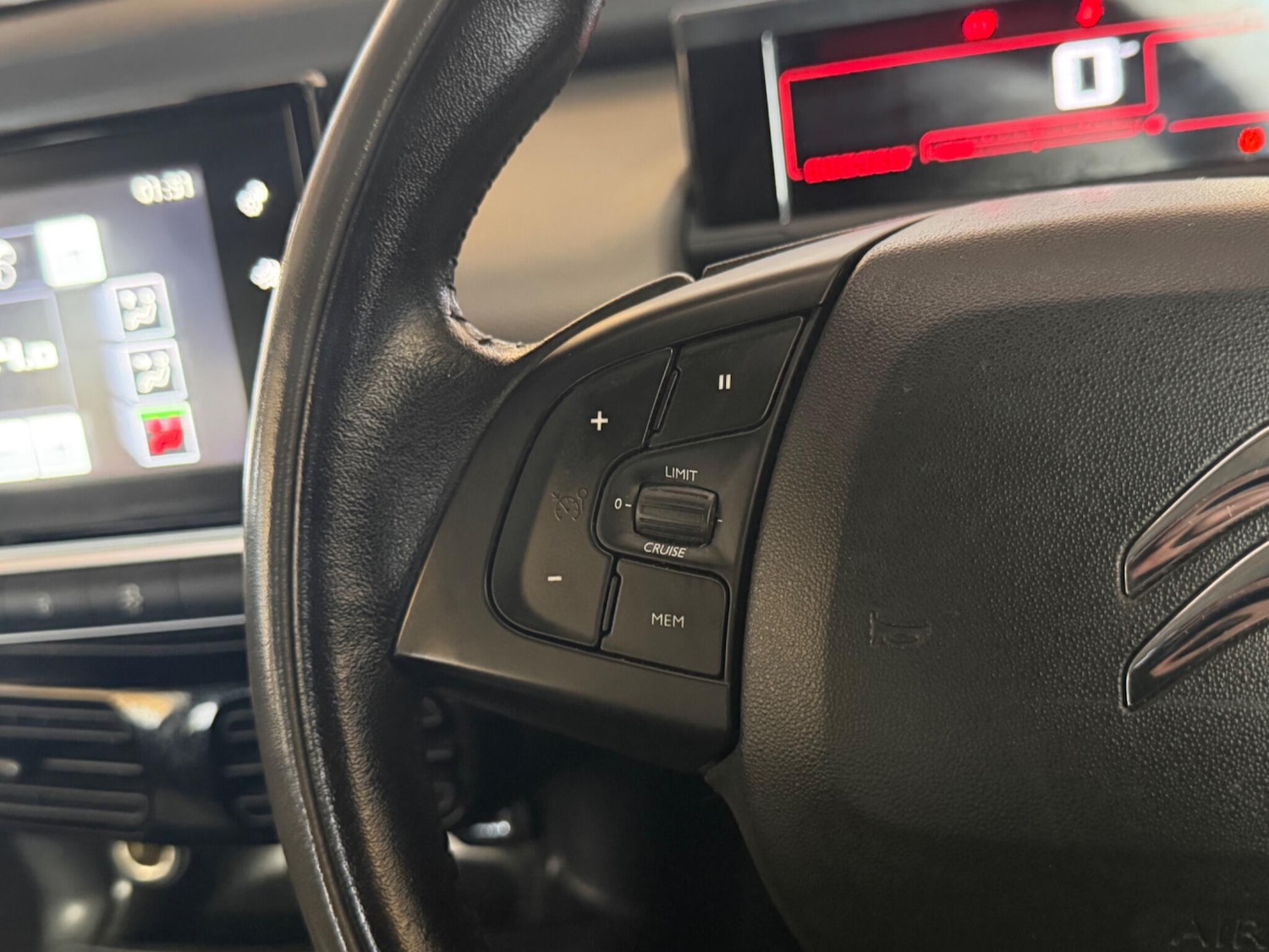 Used Citroen C4 Cactus 2017 for sale - 78035096: Photo 27