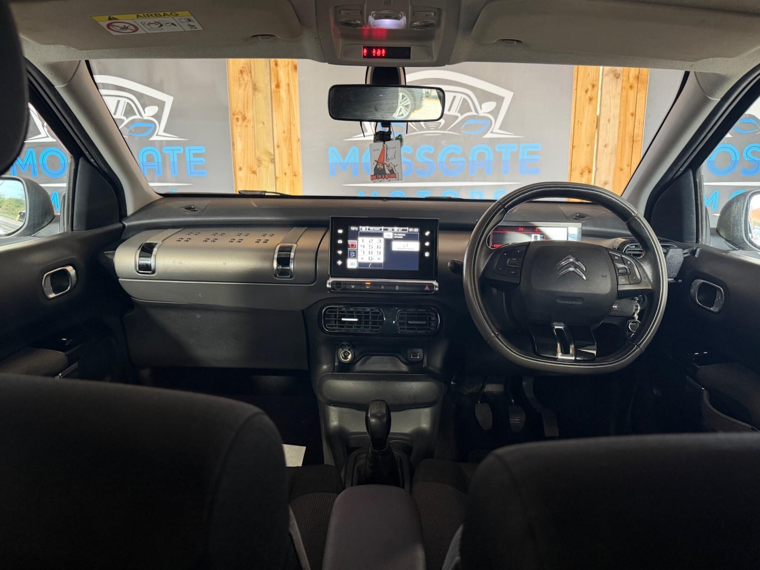 Used Citroen C4 Cactus 2017 for sale - 78035096: Photo 31