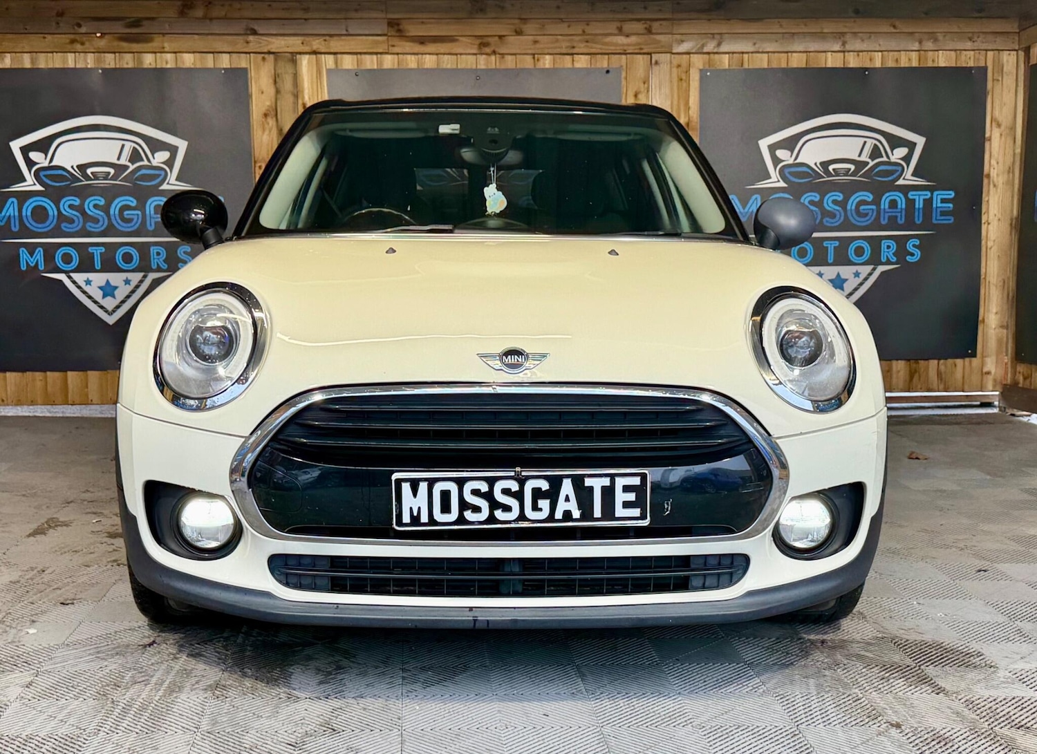 Used MINI Clubman 2017 for sale - 77646685: Photo 4