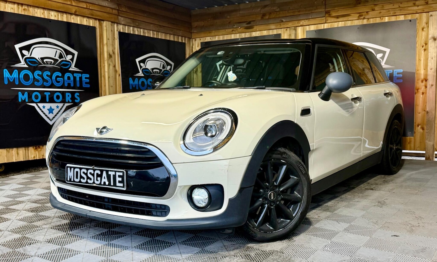 Used MINI Clubman 2017 for sale - 77646685: Photo 5