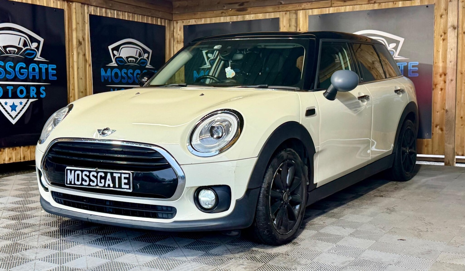 Used MINI Clubman 2017 for sale - 77646685: Photo 7