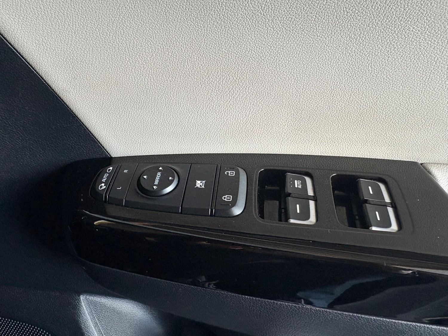 Used Kia Sportage 2016 for sale - 77130861: Photo 22