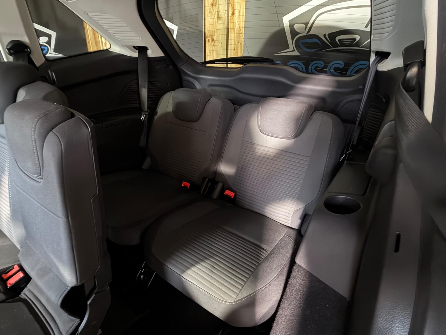 Used Ford Grand C-Max 2016 for sale - 77798998: Photo 21