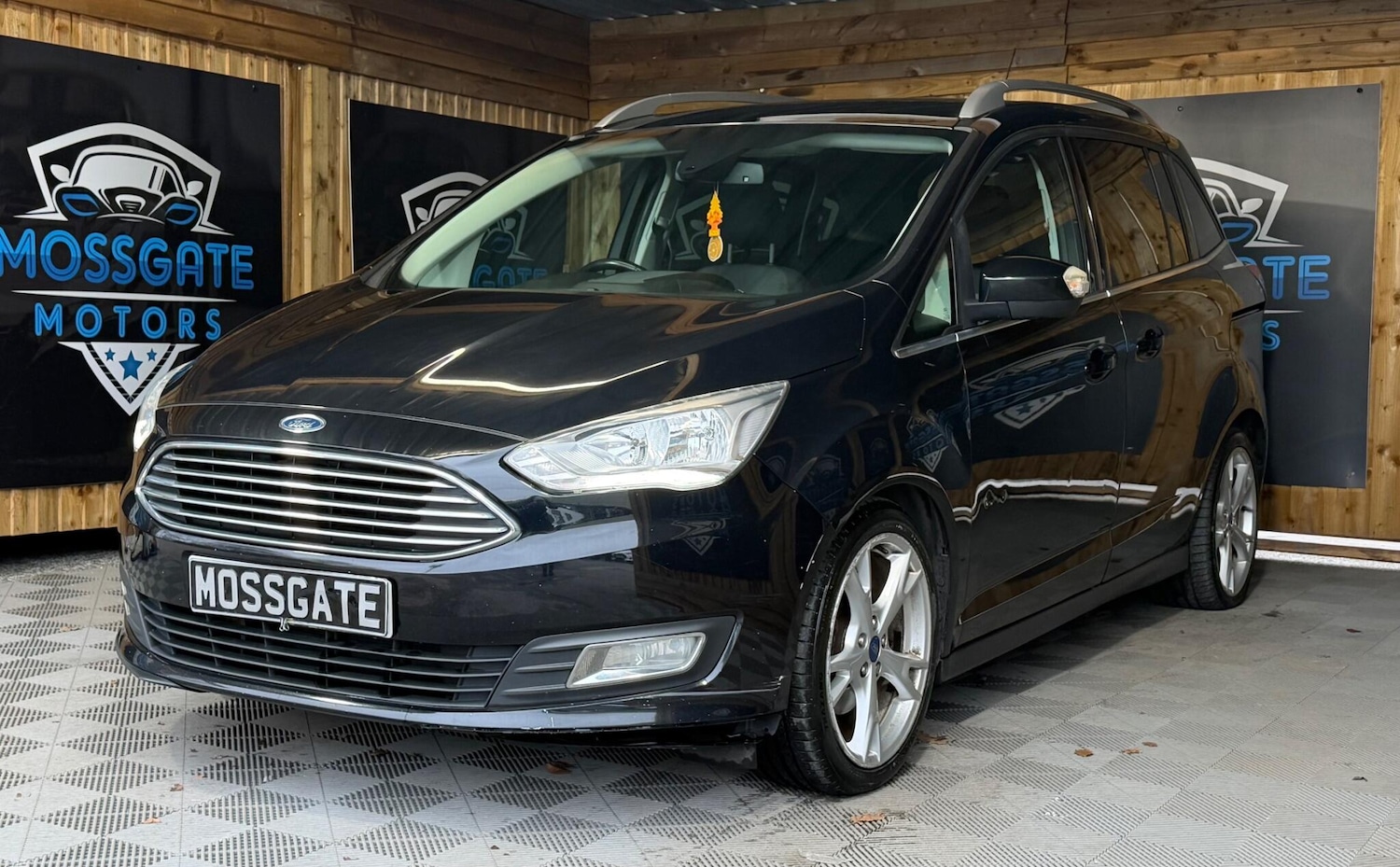 Used Ford Grand C-Max 2016 for sale - 77798998: Photo 5