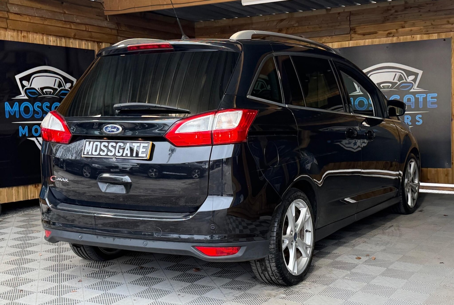 Used Ford Grand C-Max 2016 for sale - 77798998: Photo 9