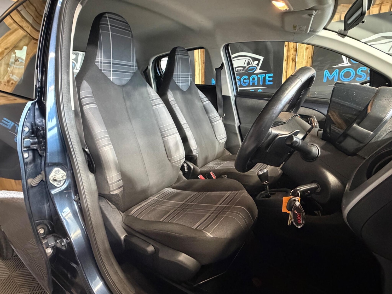 Used Peugeot 108 for sale - 77809063: Photo 14