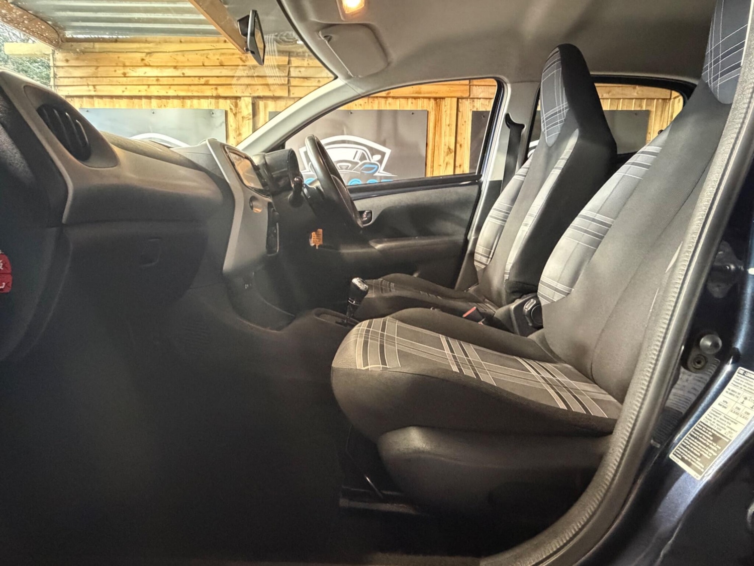 Used Peugeot 108 for sale - 77809063: Photo 28