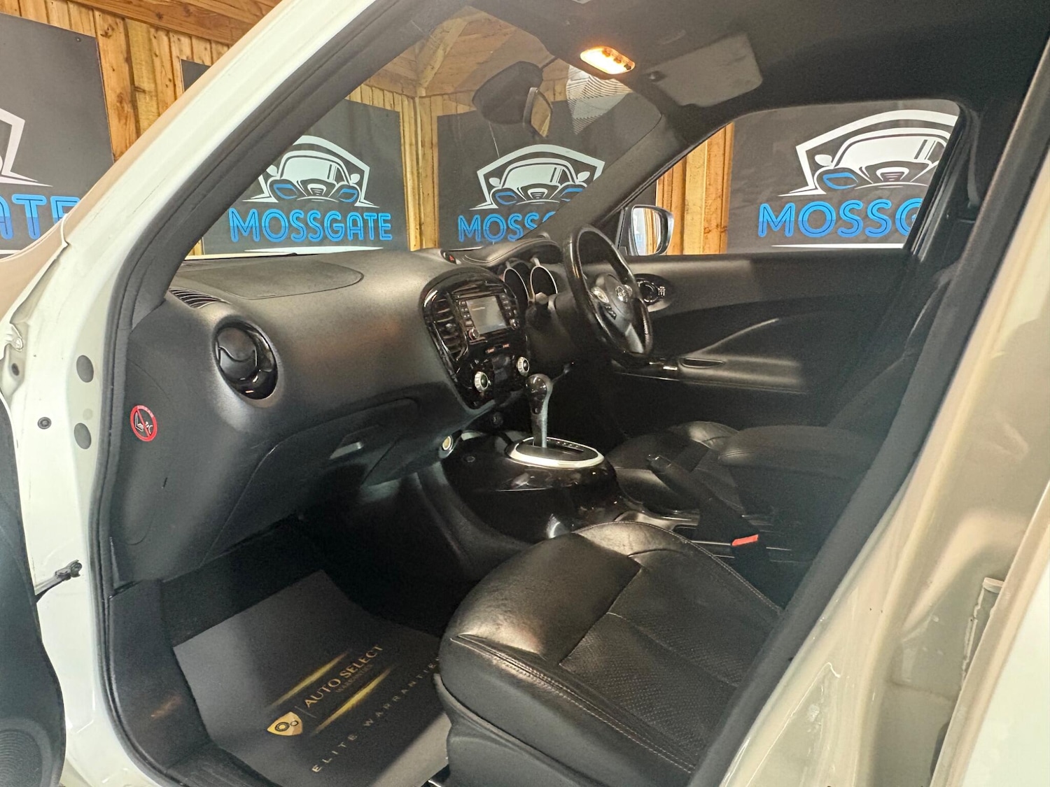 Used Nissan Juke 2015 for sale - 76572345: Photo 18