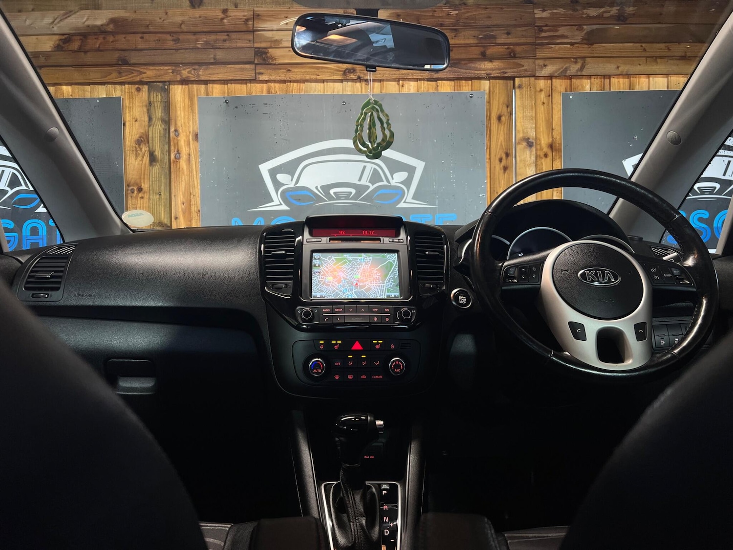 Used Kia Venga 2016 for sale - 76832142: Photo 32