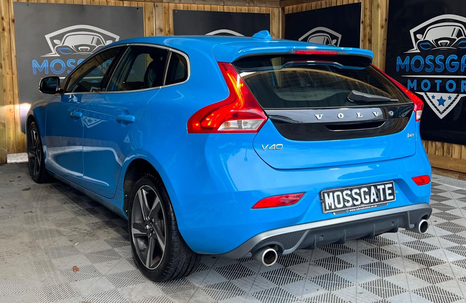 Used Volvo V40 2015 for sale - 77939778: Photo 11