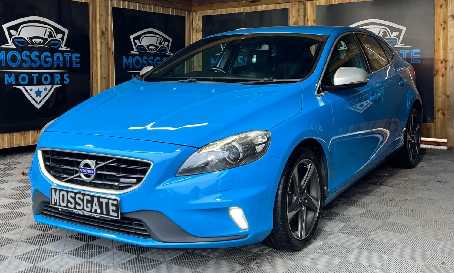 Used Volvo V40 2015 for sale - 77939778: Photo 7