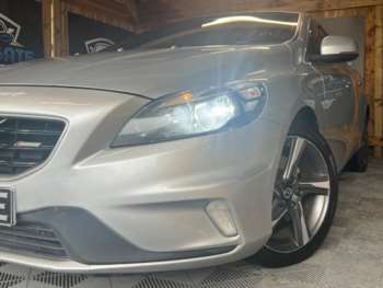 Used Volvo V40 2016 for sale - 75301994: Photo